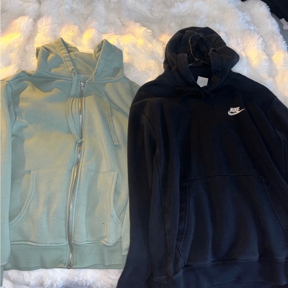 green zip up - Picture 3 of 3